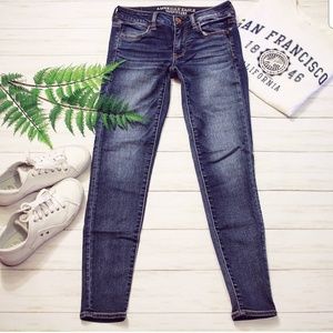 AEO Super Stretch Jegging - size 2